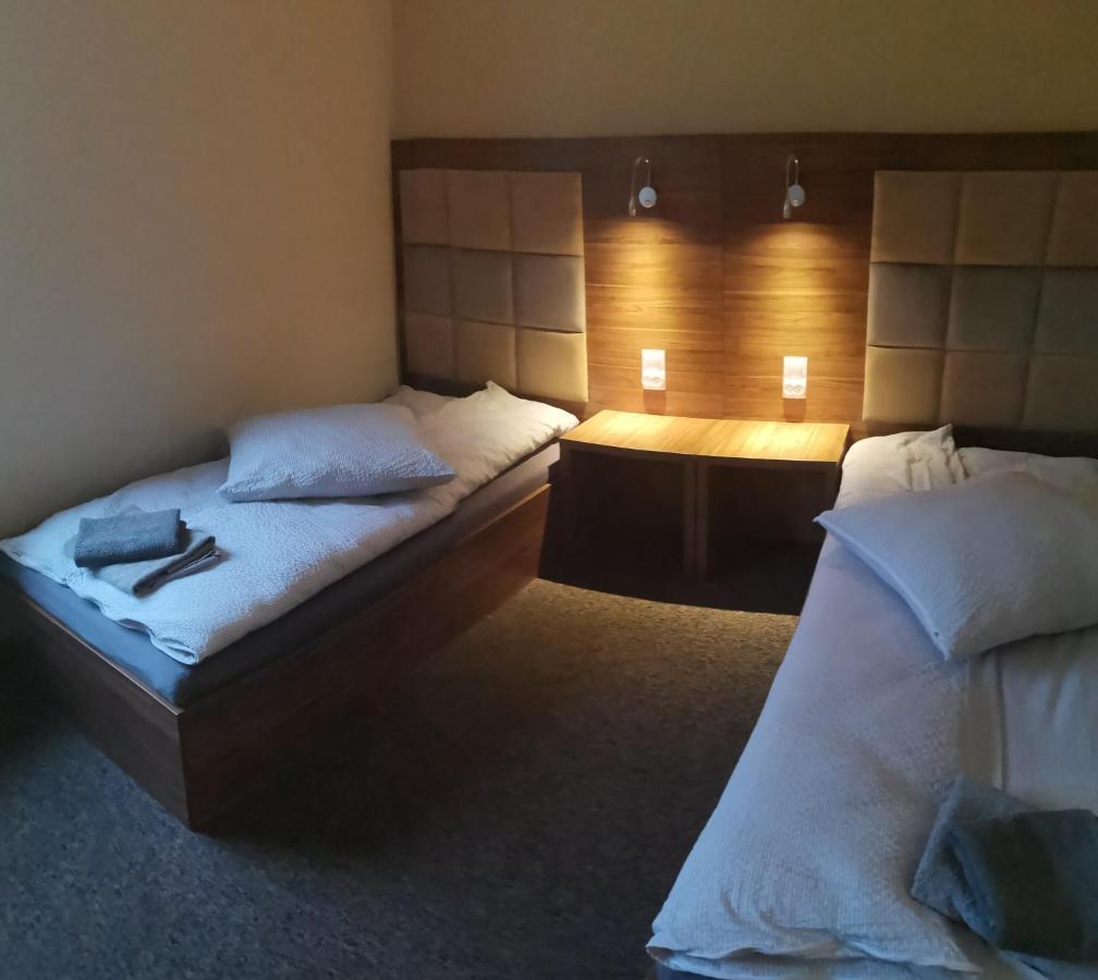 Hotel Holidays Слубице Экстерьер фото
