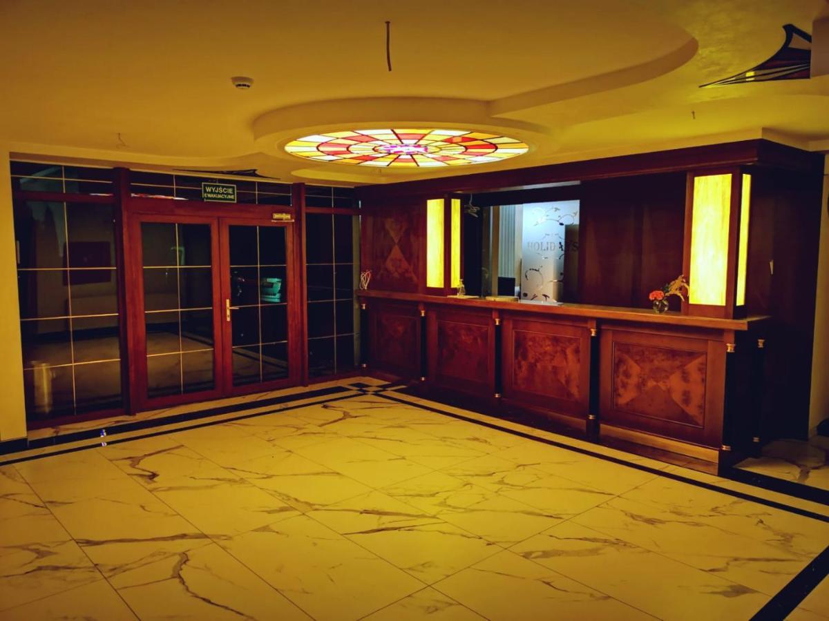 Hotel Holidays Слубице Экстерьер фото